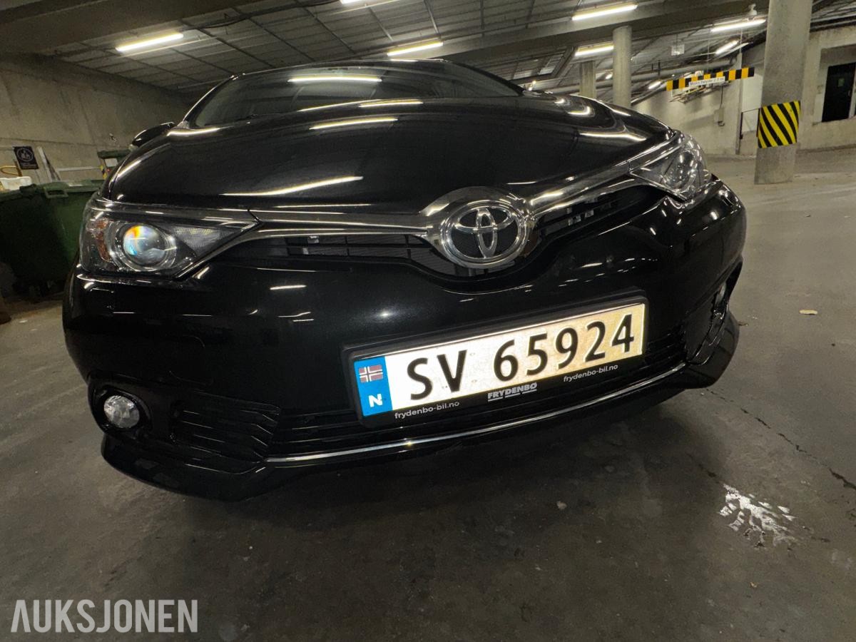 2015 TOYOTA AURIS NAF-TEST NY CLUTCH LAV KM