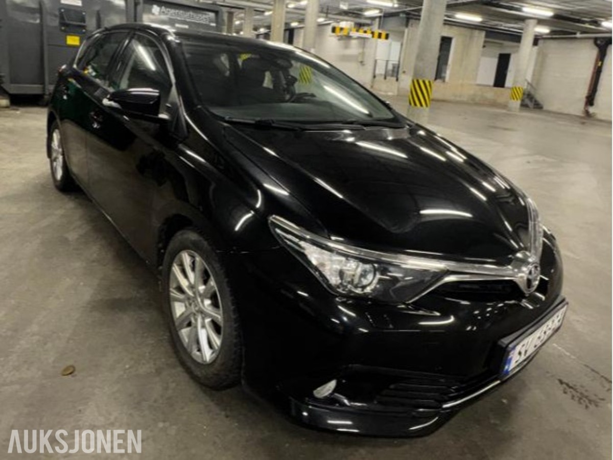 2015 TOYOTA AURIS NAF-TEST NY CLUTCH LAV KM