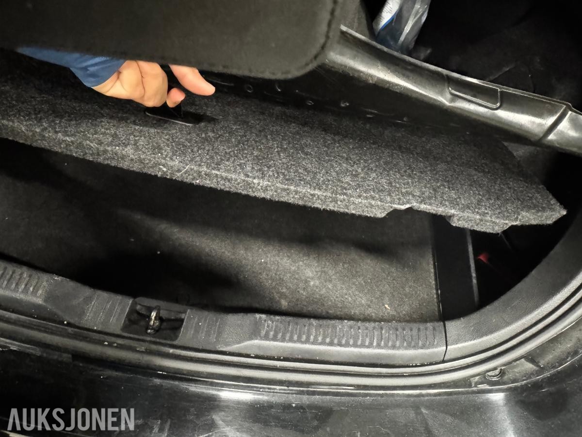 2015 TOYOTA AURIS NAF-TEST NY CLUTCH LAV KM