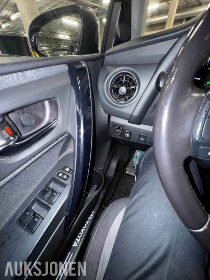 2015 TOYOTA AURIS NAF-TEST NY CLUTCH LAV KM