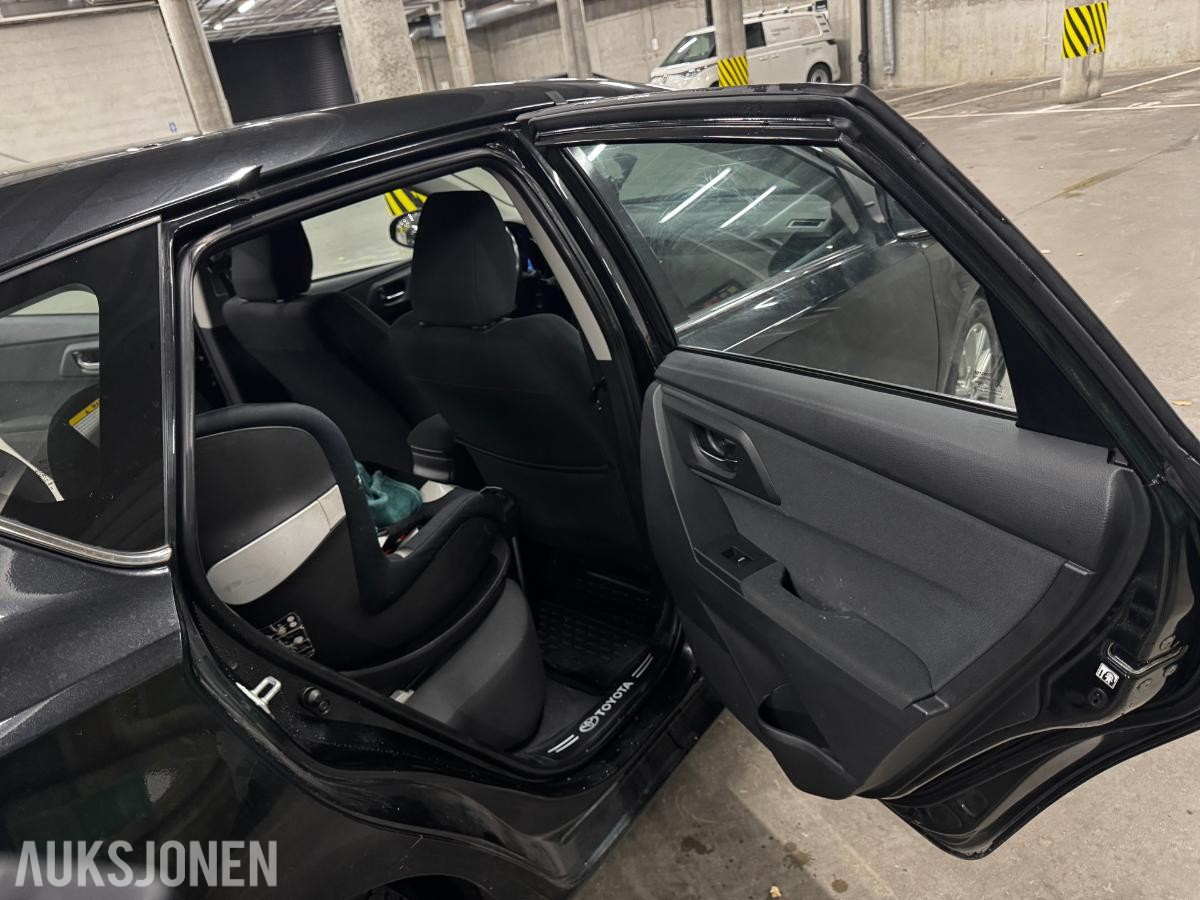 2015 TOYOTA AURIS NAF-TEST NY CLUTCH LAV KM