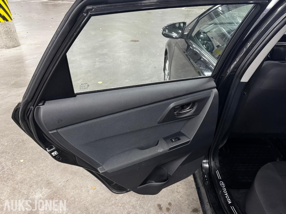 2015 TOYOTA AURIS NAF-TEST NY CLUTCH LAV KM