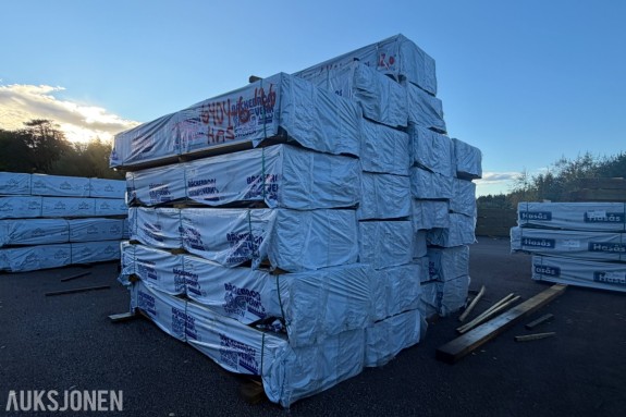 327,6 Lm Konstruksjonsvirke gran 36x148 mm - C24 - Lengde 3,6 m Tørket virke i uåpnet pakke - Pakke 84616