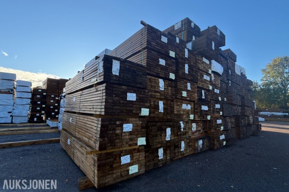 252 Lm Trykkimpregnert konstruksjonsvirke furu 48x148 mm - C24 Lengde 3,6 m - NTR AB klasse NS AB133 - Pakke 380470