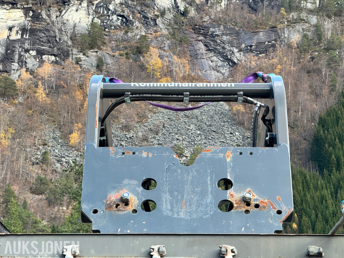 2021 Stegemann Kommunalramme K-Rahmen - Passer til Valtra T4 og T5