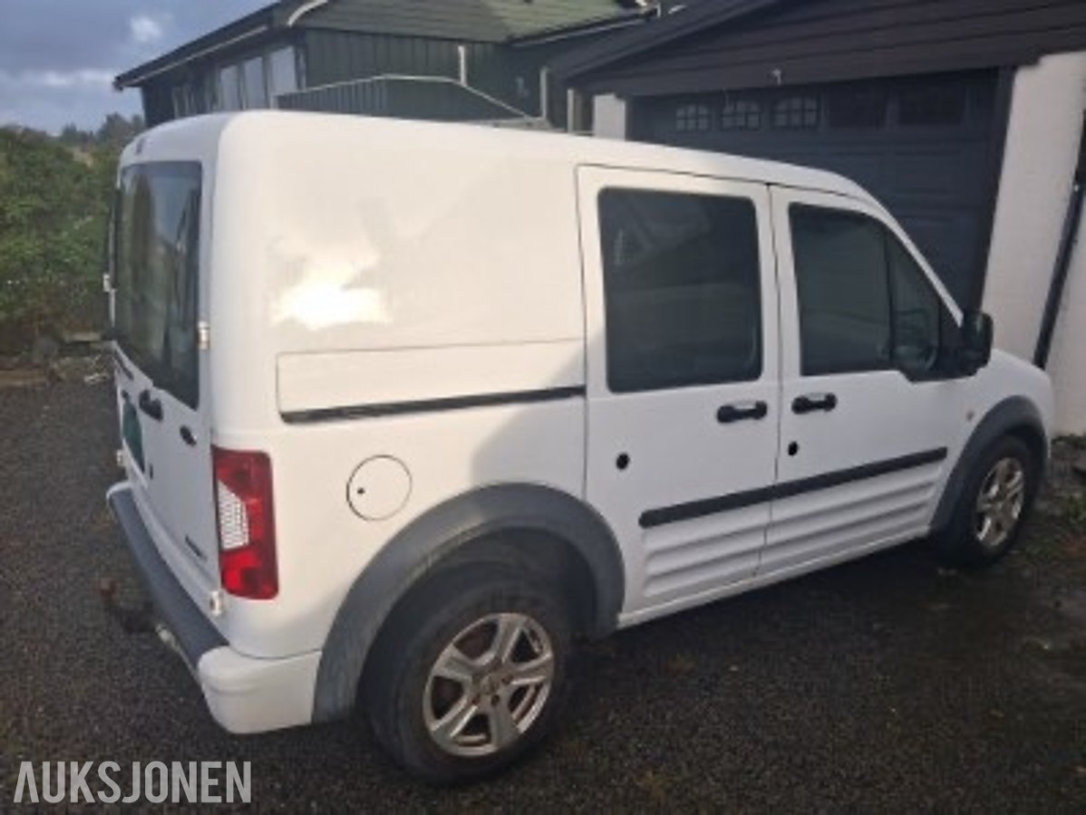 2011 FORD TRANSIT CONNECT 1.8-110 D Webasto - Lav km 110407km
