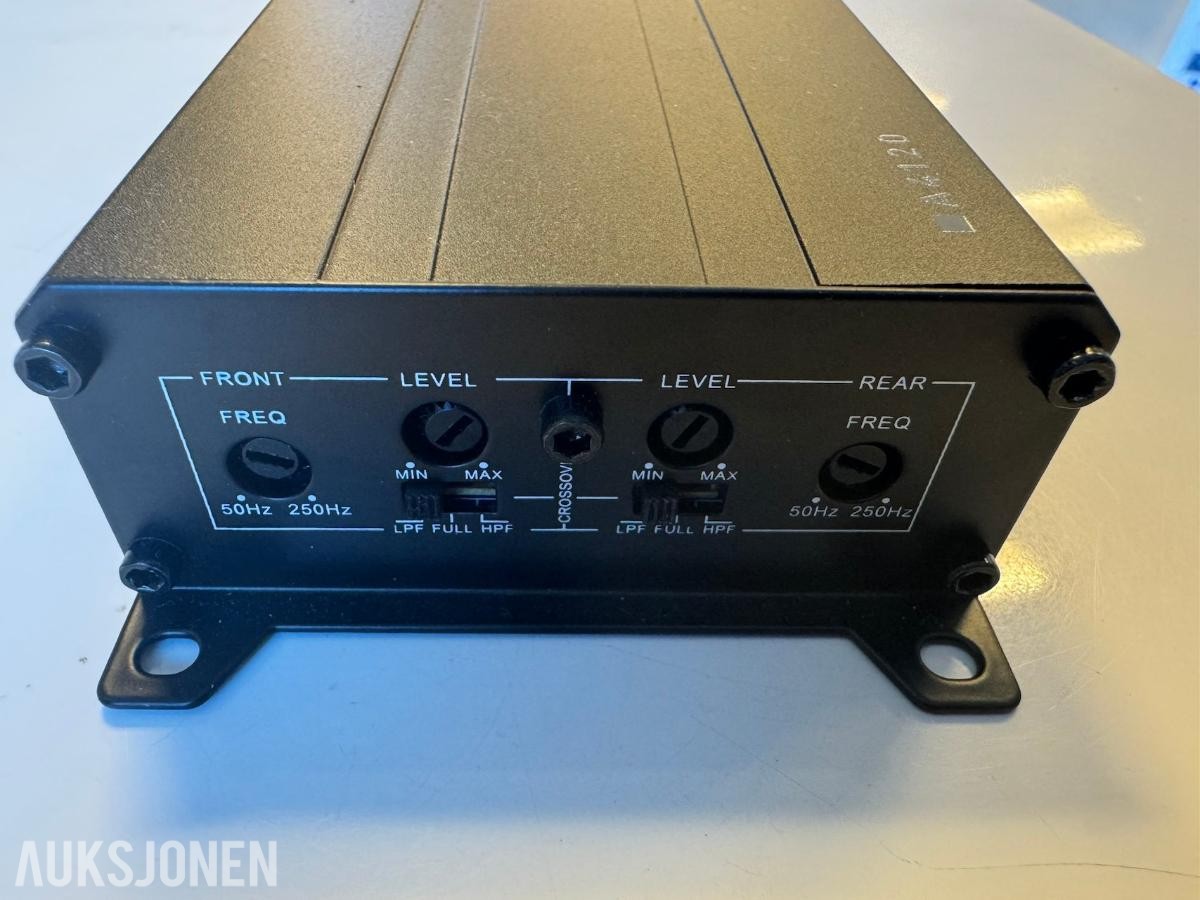 Axton A4120 - Kompakt 4-kanals bilforsterker, 4x60W