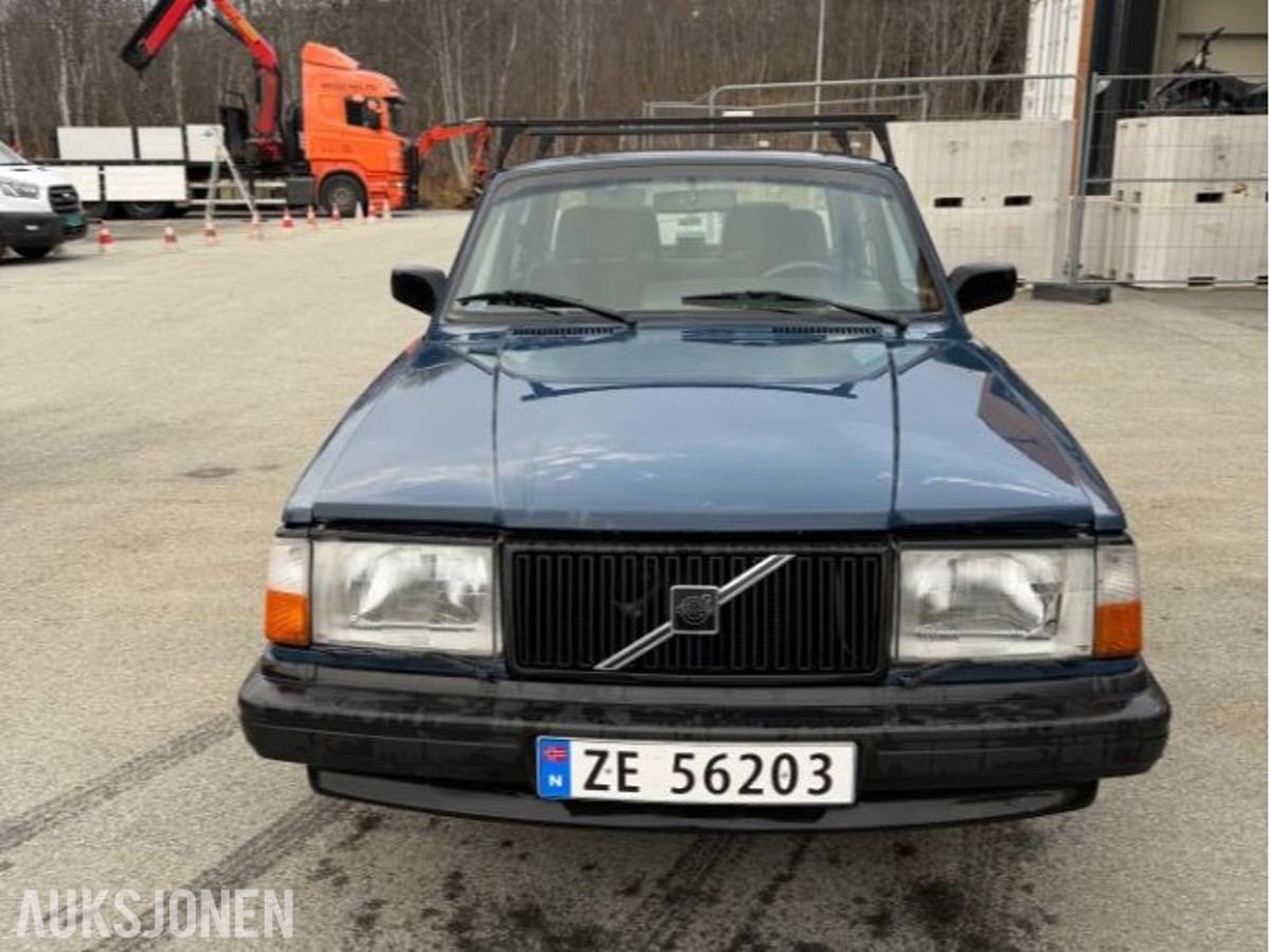 1993 Volvo 240 2.3 Bensin 116HK SE Automat EU 10.2028