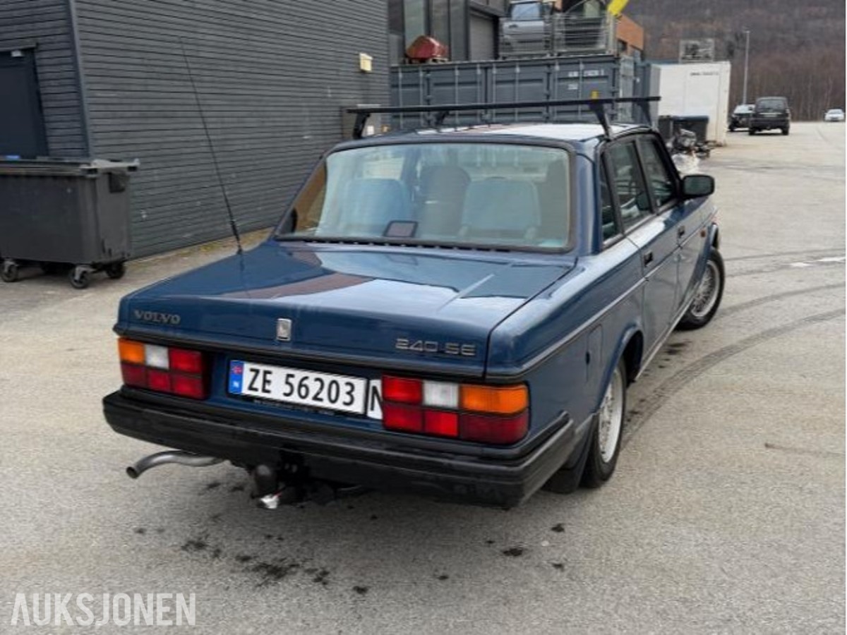 1993 Volvo 240 2.3 Bensin 116HK SE Automat EU 10.2028