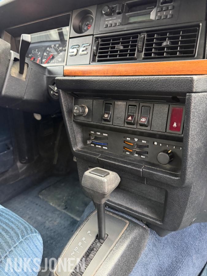 1993 Volvo 240 2.3 Bensin 116HK SE Automat EU 10.2028
