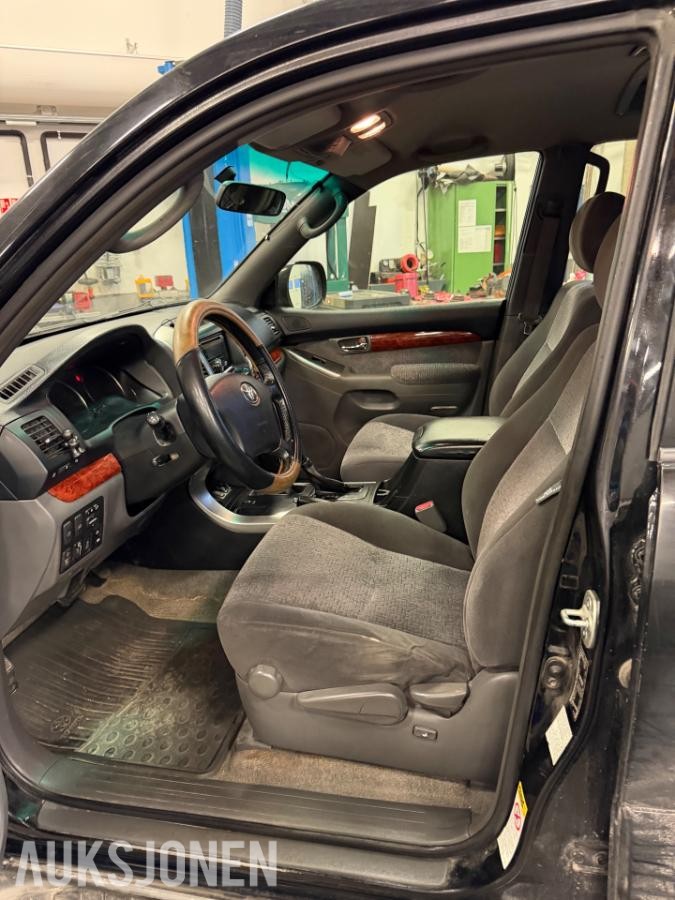 2006 Toyota Land Cruiser 3.0 Diesel 166hk 4WD Automat, Cruisekontroll 