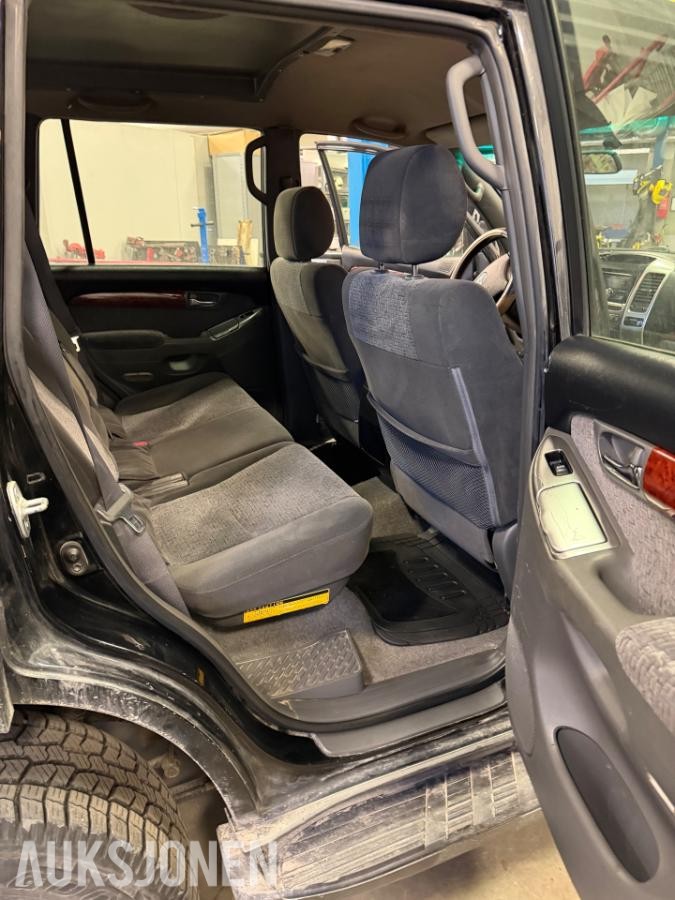 2006 Toyota Land Cruiser 3.0 Diesel 166hk 4WD Automat, Cruisekontroll 