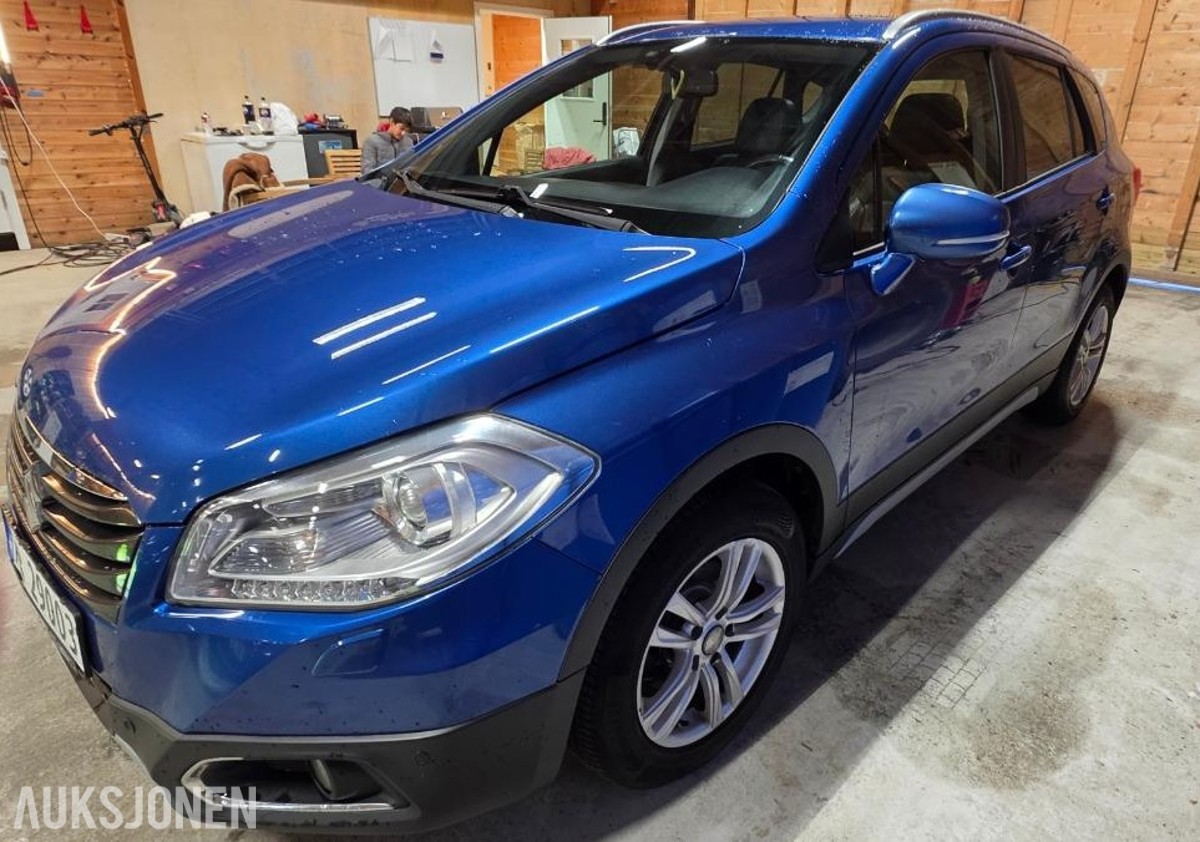 2015 SUZUKI SX4 S-CROSS 1.6 BENSIN 120HK AUTOMAT, RYGGEKAMERA, HENGERFESTE