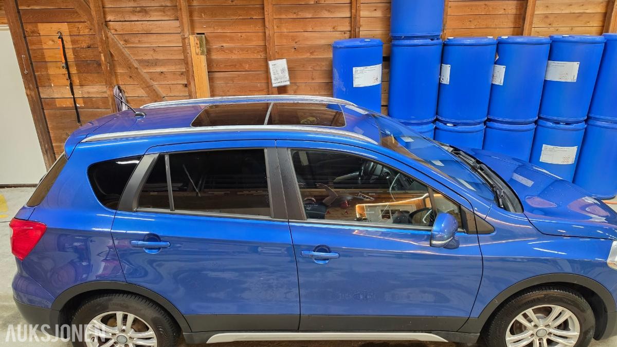 2015 SUZUKI SX4 S-CROSS 1.6 BENSIN 120HK AUTOMAT, RYGGEKAMERA, HENGERFESTE
