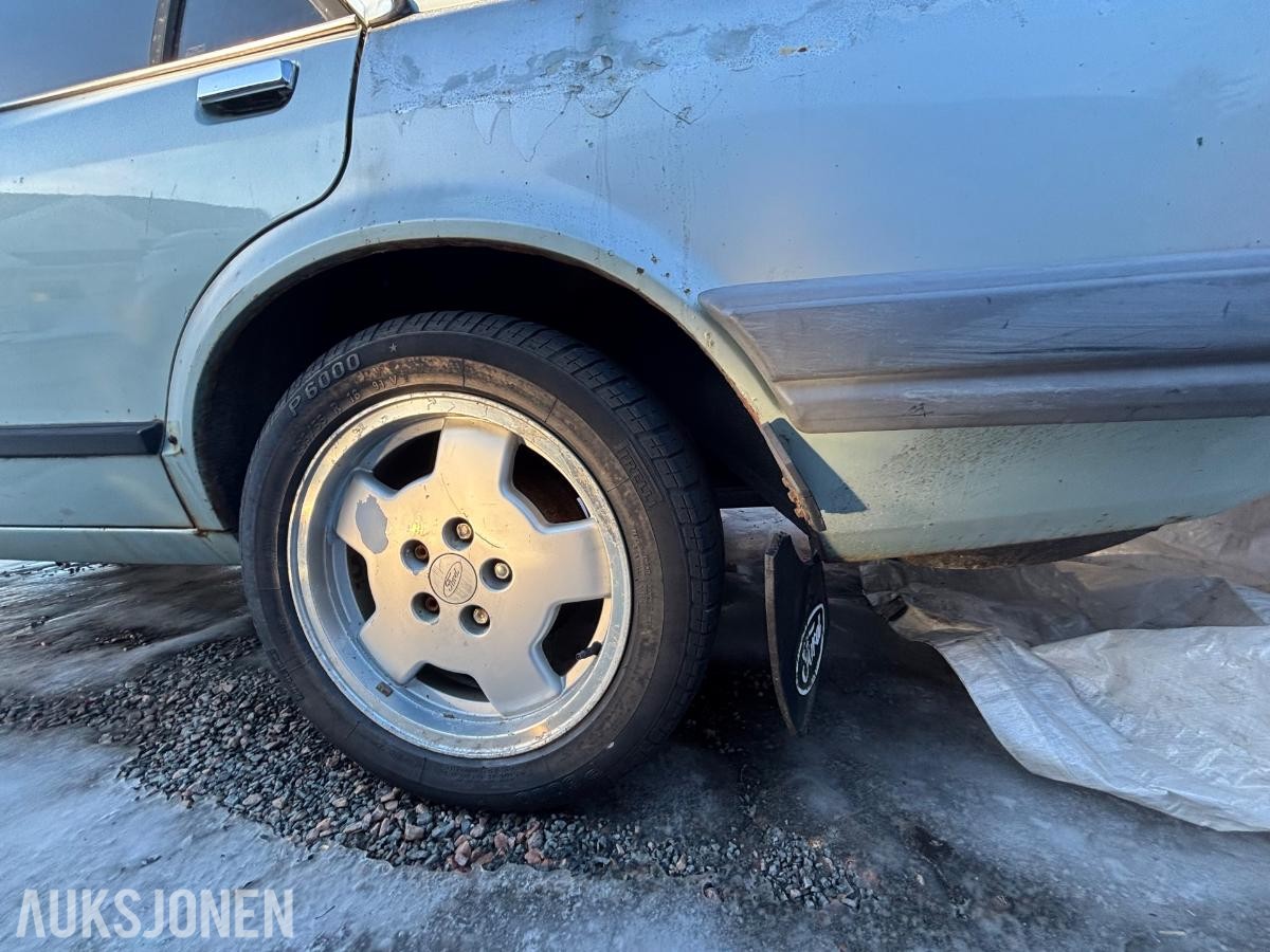 1982 Ford Granada 2.3, 142700km, Restaureringsobjekt