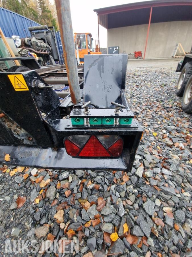 2010 Solid Yunque maskinhenger / aggregathenger (2600 kg totalvekt) D-1552