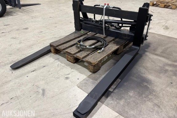 2024 Hydraulisk pallegaffel 2,5 tonn med Euro-kobling