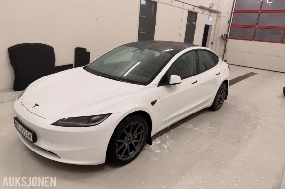 2026 Tesla Model 3 Standard RWD ADAPTIV CRUISEKONTROLL RYGGEKAMERA