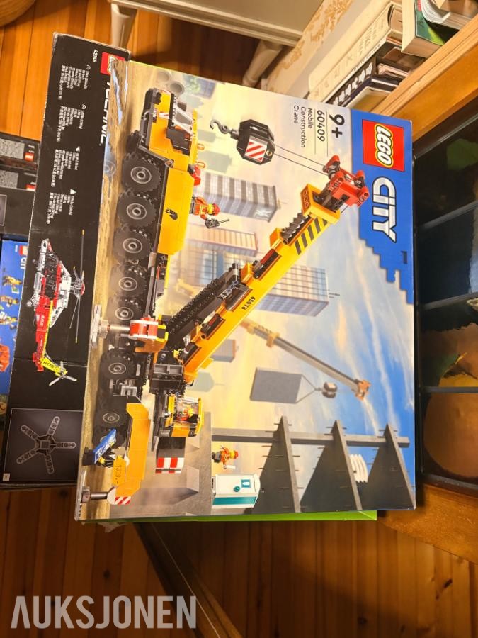 40 Lego sett Technics, City, Speed med mer