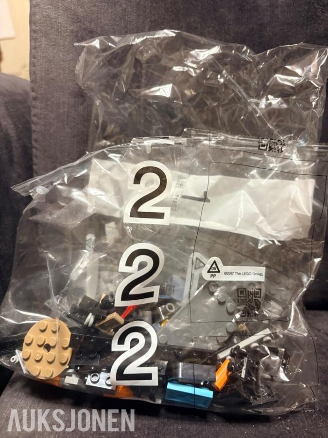 40 Lego sett Technics, City, Speed med mer