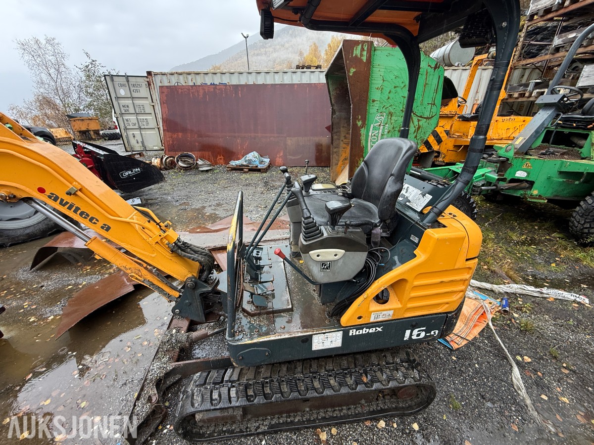 2012 Hyundai Robex 16-9 Minigraver