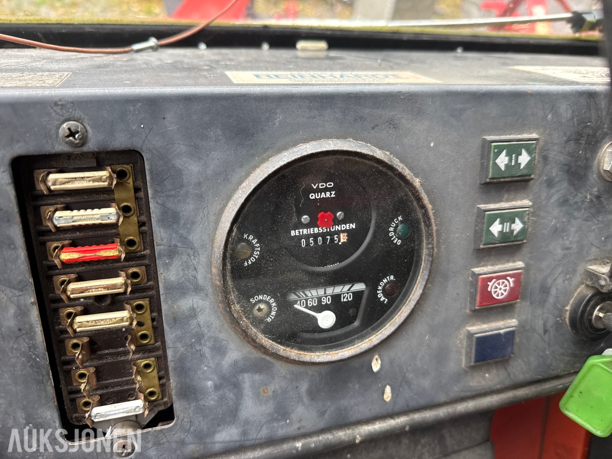 1988 Reform Muuli 600 traktor