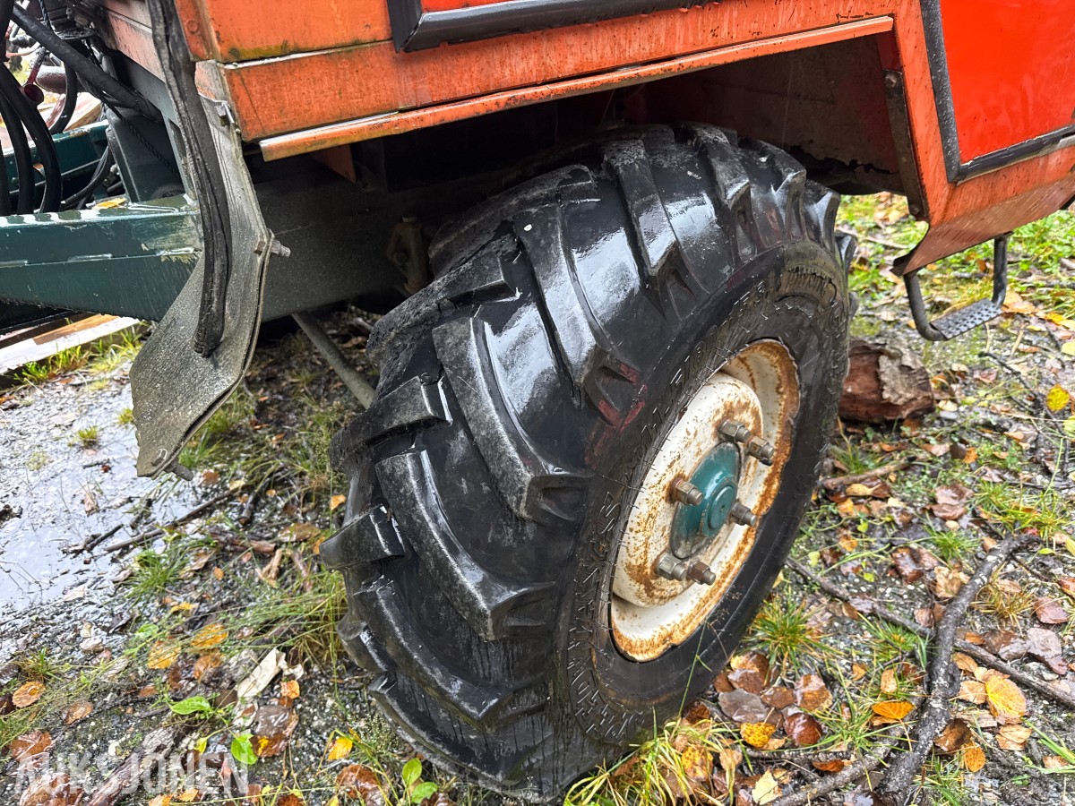 1988 Reform Muuli 600 traktor