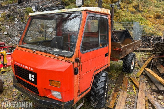 1988 Reform Muuli 600 traktor