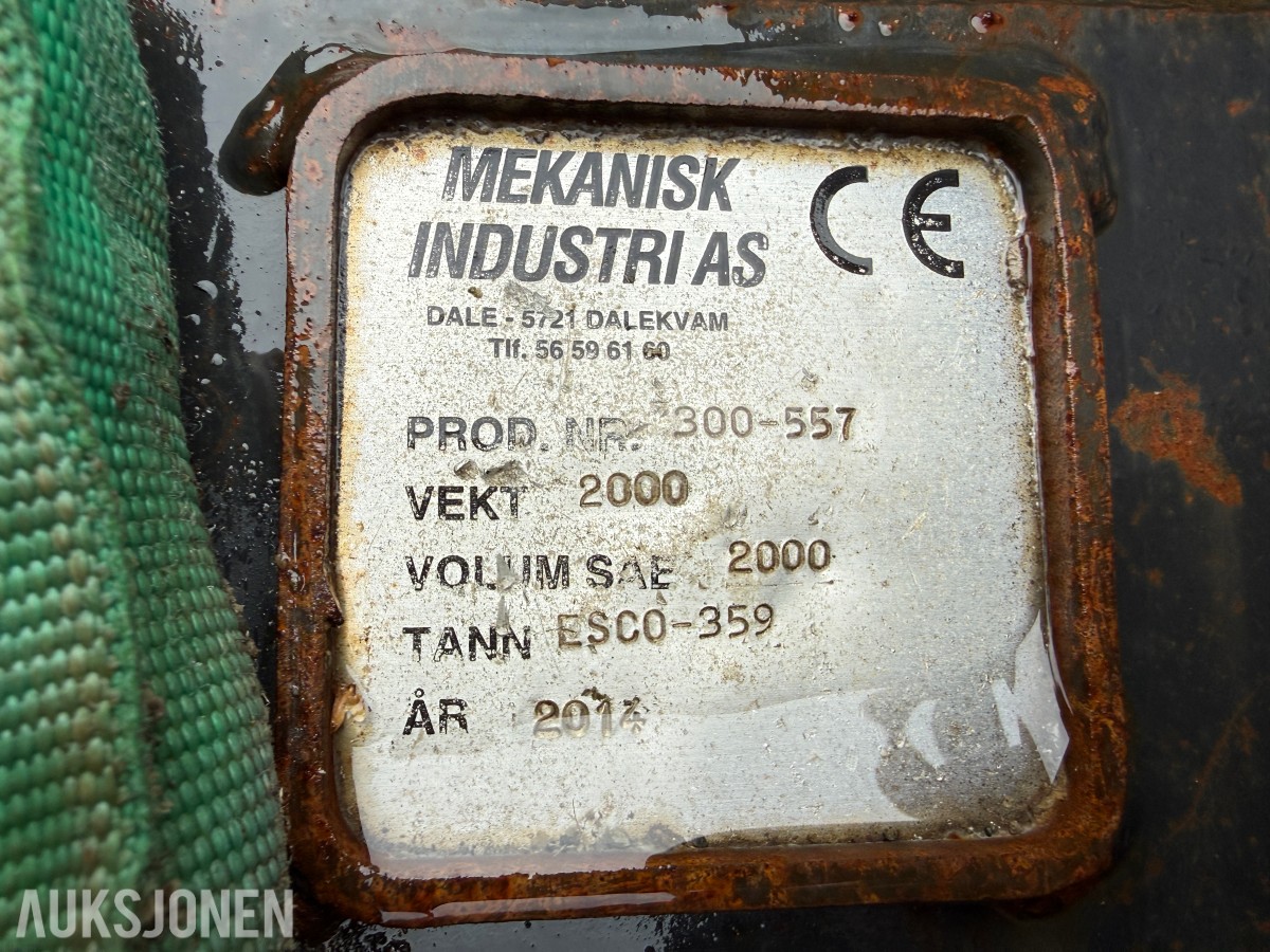 2014 Mekanisk Industri graveskuff - S90 feste