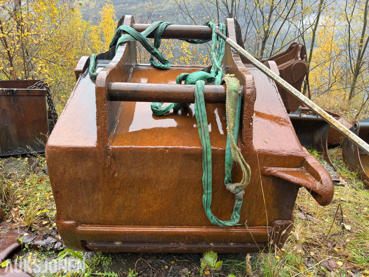 2014 Mekanisk Industri graveskuff - S90 feste