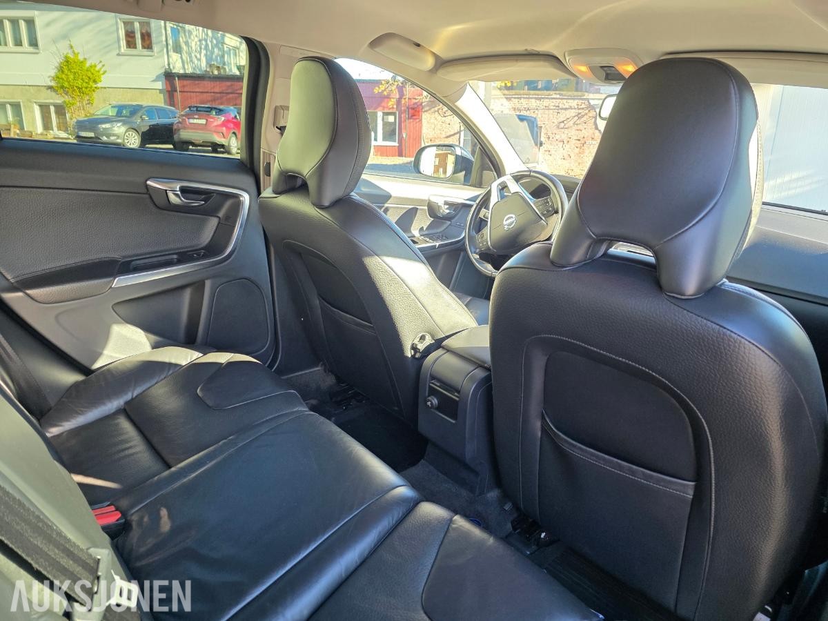 2011 VOLVO V60 T3 1.6 BENSIN 150HK REPARASJONSOBJEKT 