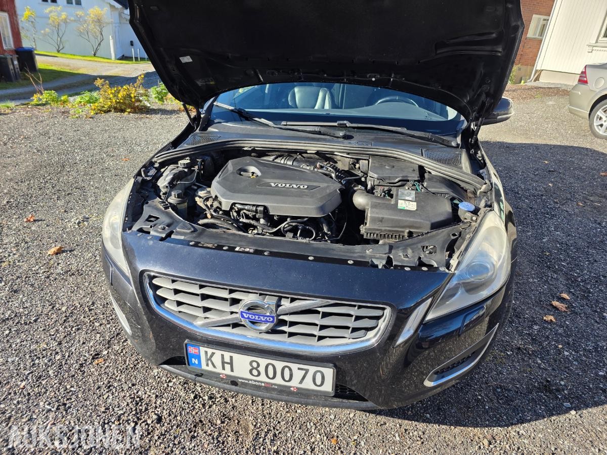 2011 VOLVO V60 T3 1.6 BENSIN 150HK REPARASJONSOBJEKT 