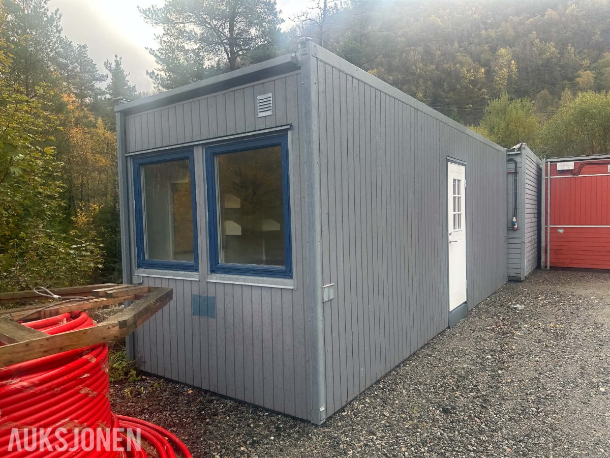 3 STK TREBRAKKER FRA MOELVEN, HEDALM OG KILSBODEN SELGES SAMLET