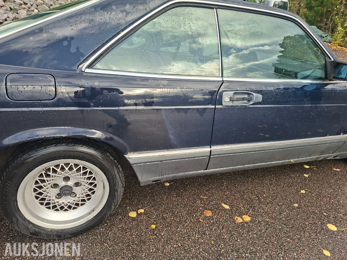 1986 Mercedes-Benz S-Klasse  5.5  279hk takluke skinn eu ok 07.2027       216000km