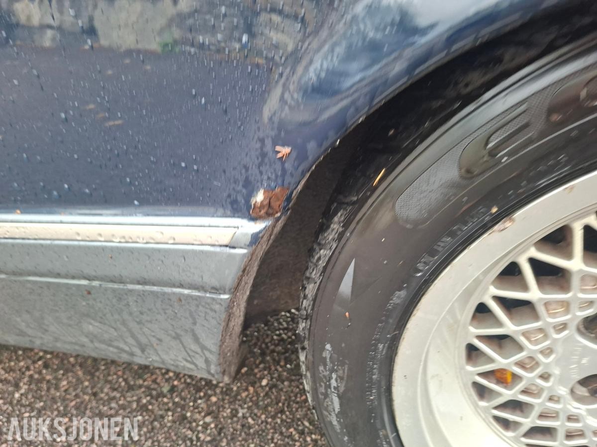 1986 Mercedes-Benz S-Klasse  5.5  279hk takluke skinn eu ok 07.2027       216000km