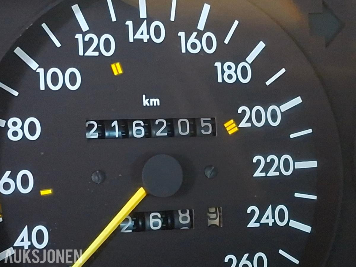 1986 Mercedes-Benz S-Klasse  5.5  279hk takluke skinn eu ok 07.2027       216000km