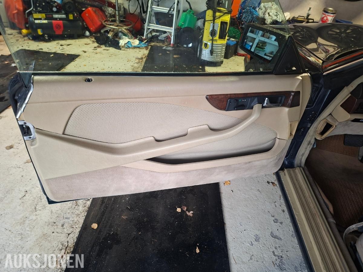 1986 Mercedes-Benz S-Klasse  5.5  279hk takluke skinn eu ok 07.2027       216000km