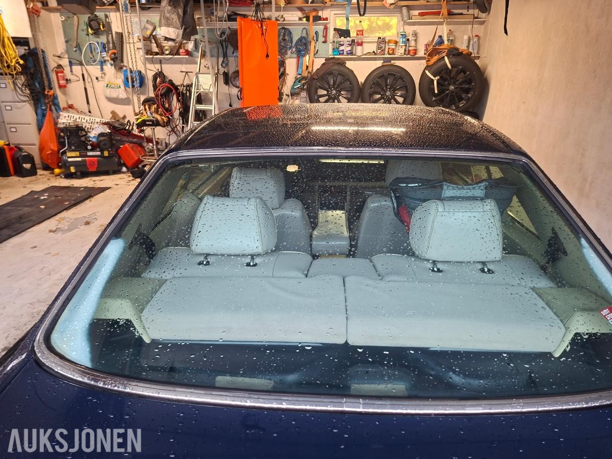 1986 Mercedes-Benz S-Klasse  5.5  279hk takluke skinn eu ok 07.2027       216000km