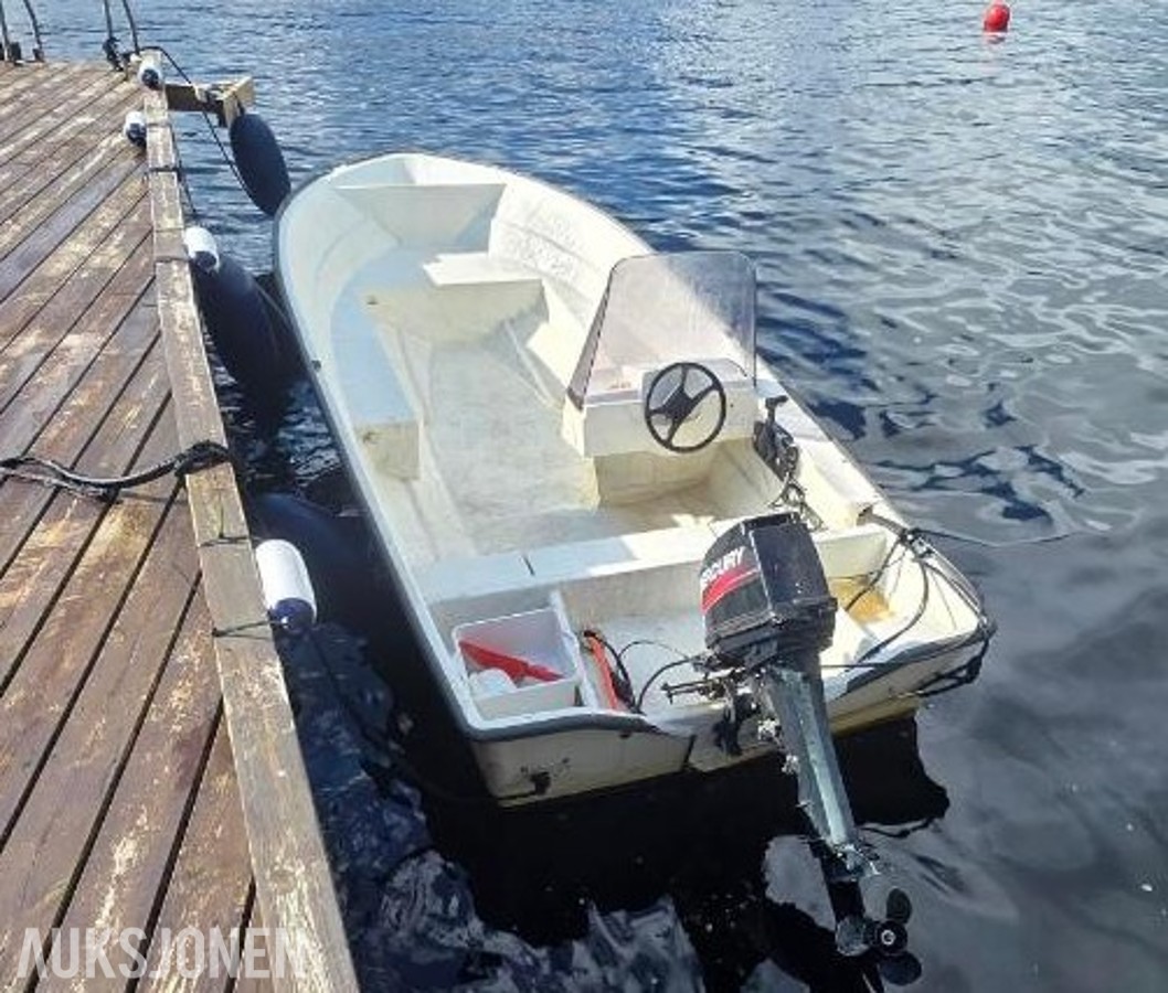 Øien båt 16 Fot 2000mod med 2005 mod motor