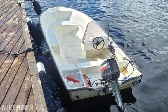 Øien båt 16 Fot 2000mod med 2005 mod motor