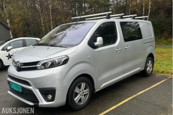 2017 Toyota ProAce 2,0D - 122hk L1 3-SETER - Takstativ - Km: 172000