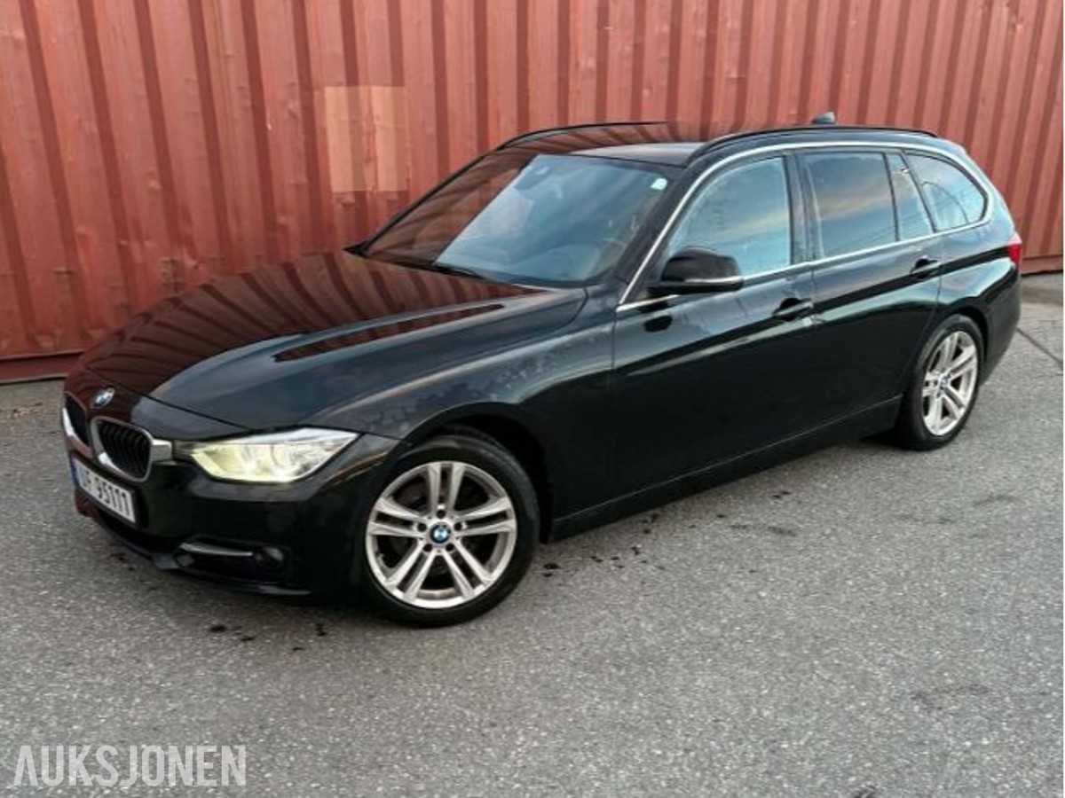 2013 BMW 318D 2.0 Diesel 143hk Sportline Automat, Cruisekontroll, Navigasjon