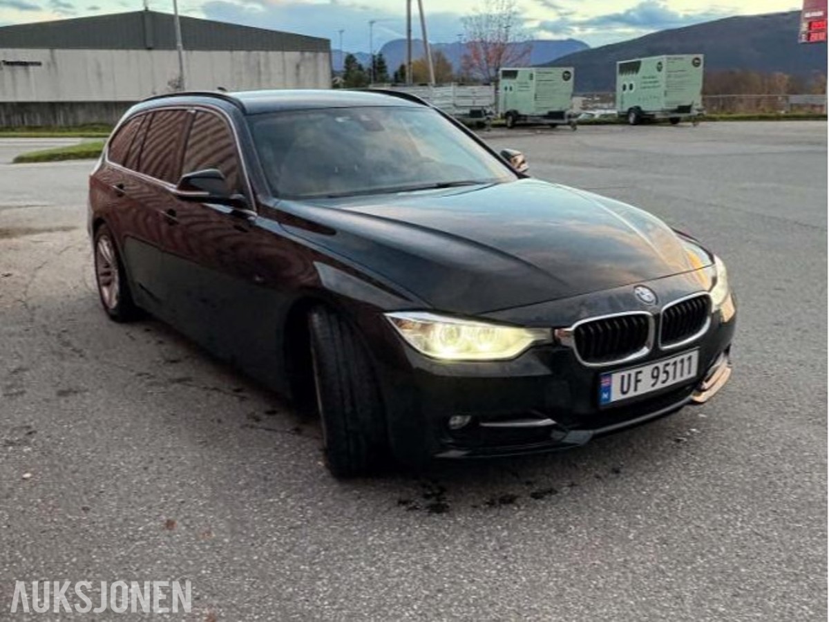 2013 BMW 318D 2.0 Diesel 143hk Sportline Automat, Cruisekontroll, Navigasjon