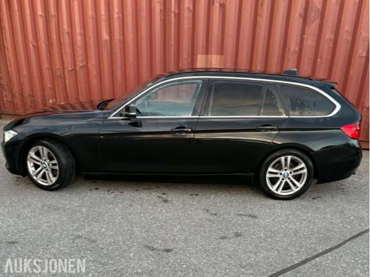 2013 BMW 318D 2.0 Diesel 143hk Sportline Automat, Cruisekontroll, Navigasjon