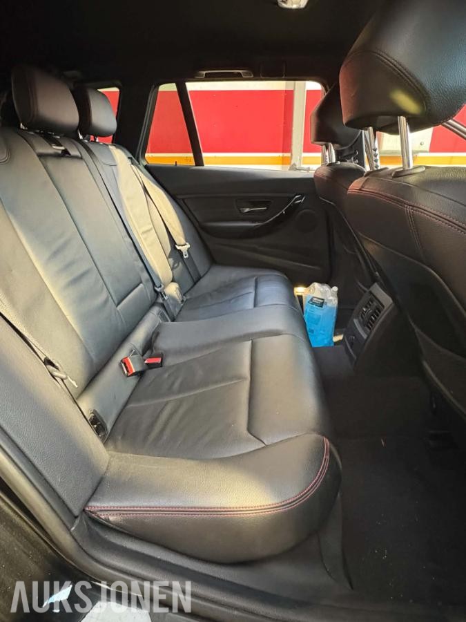 2013 BMW 318D 2.0 Diesel 143hk Sportline Automat, Cruisekontroll, Navigasjon