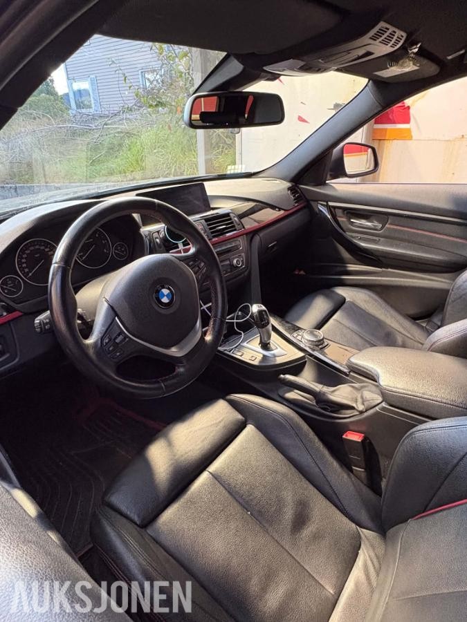 2013 BMW 318D 2.0 Diesel 143hk Sportline Automat, Cruisekontroll, Navigasjon