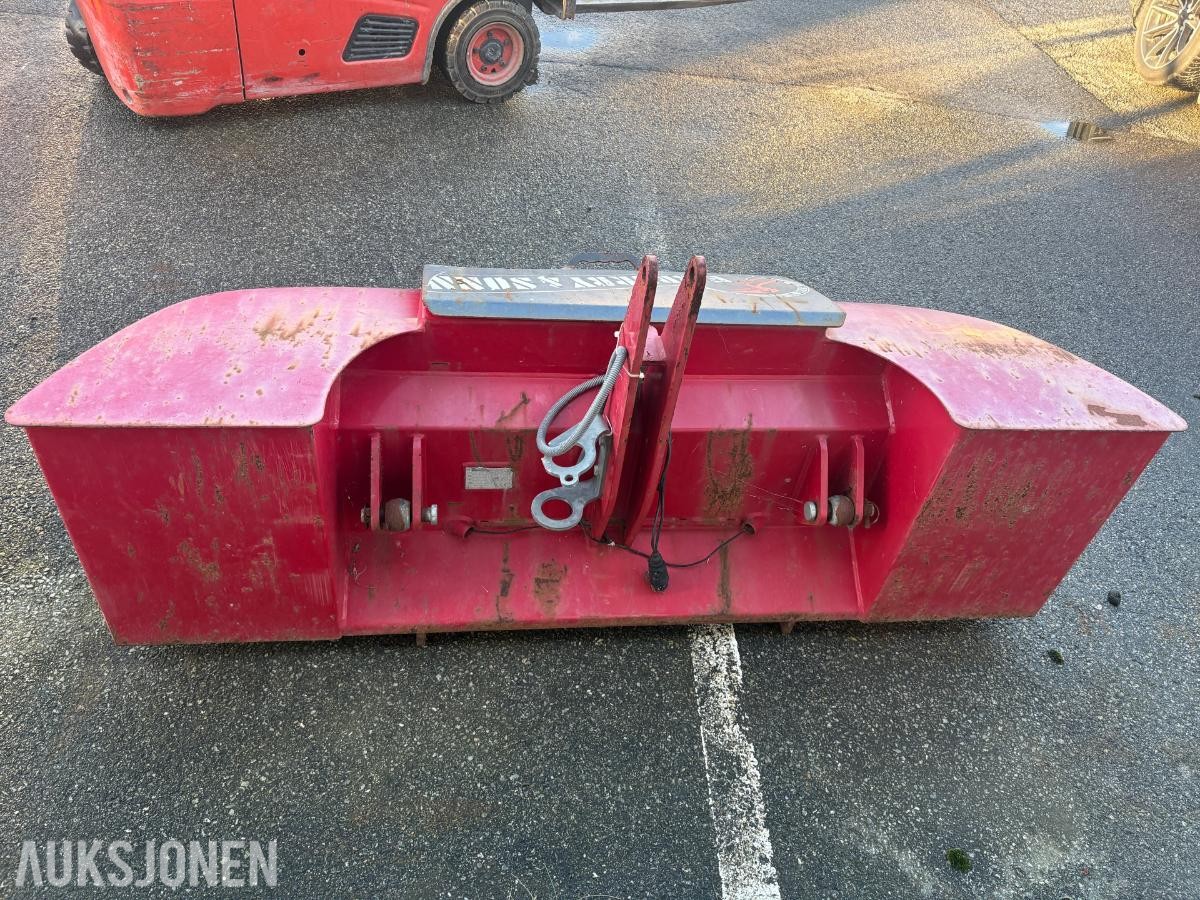 2018 sumo 1000kg lodd med oppbevaringsrom