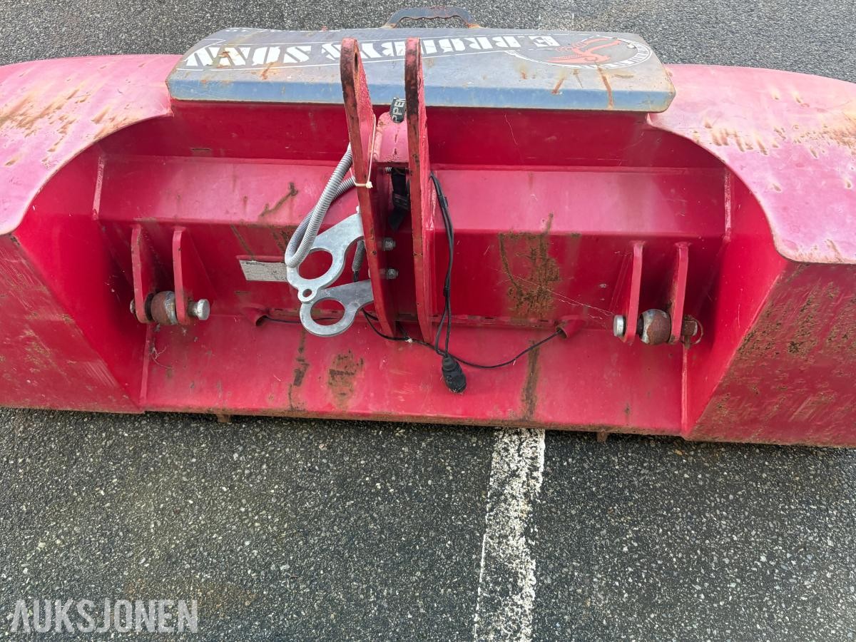 2018 sumo 1000kg lodd med oppbevaringsrom
