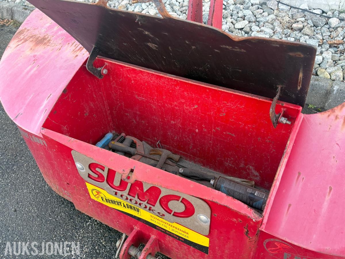 2018 sumo 1000kg lodd med oppbevaringsrom