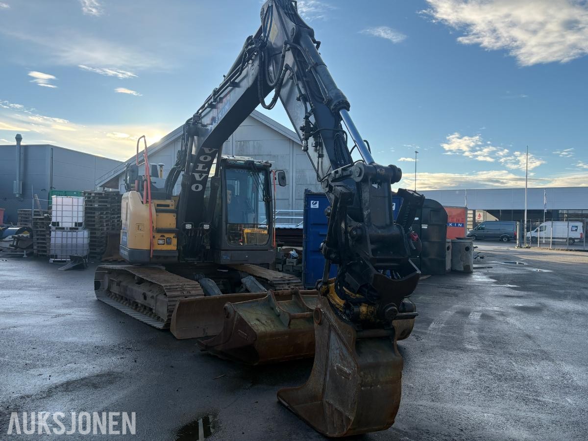 2016 Volvo ECR145EL tilrotator s-60 feste 3-skuffer